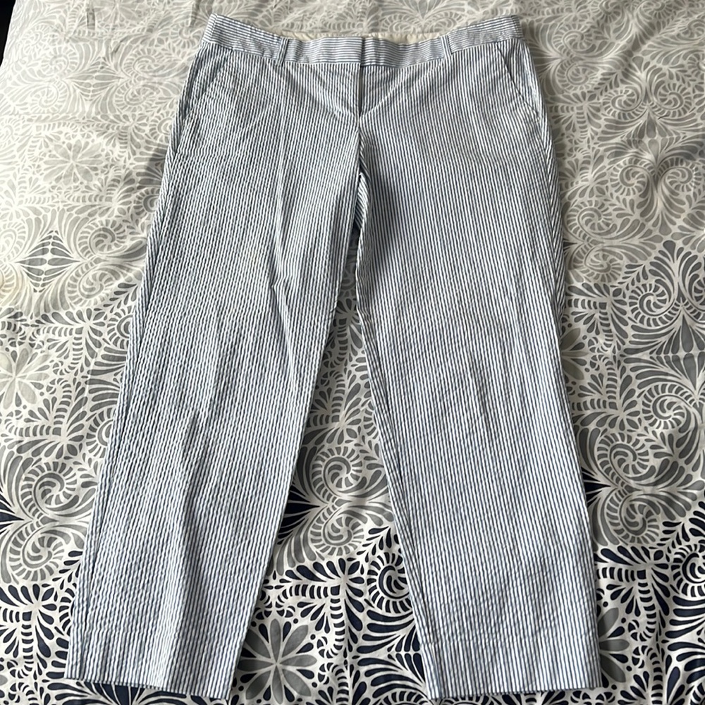 J crew factory seersucker capris size 8